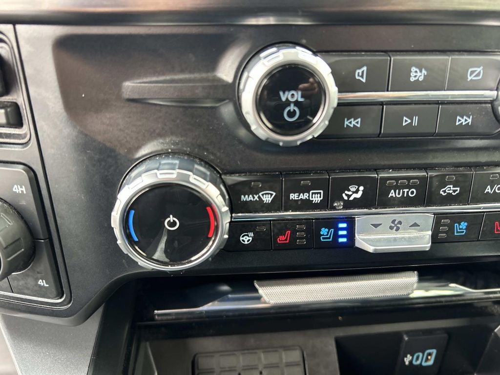 2024 Ford Super Duty F-250 Pickup Lariat