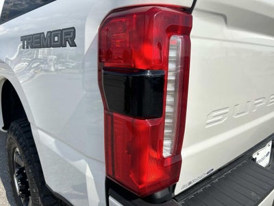 2024 Ford Super Duty F-350 SRW Pickup Lariat