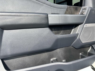 2024 Ford Super Duty F-350 SRW Pickup Lariat