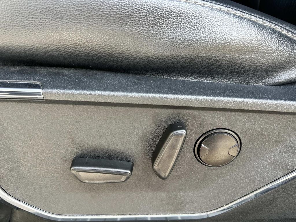 2024 Ford Super Duty F-350 SRW Pickup Lariat