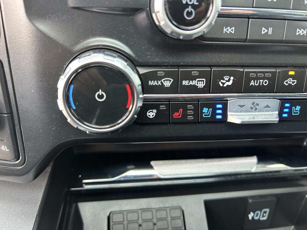 2024 Ford Super Duty F-350 SRW Pickup Lariat