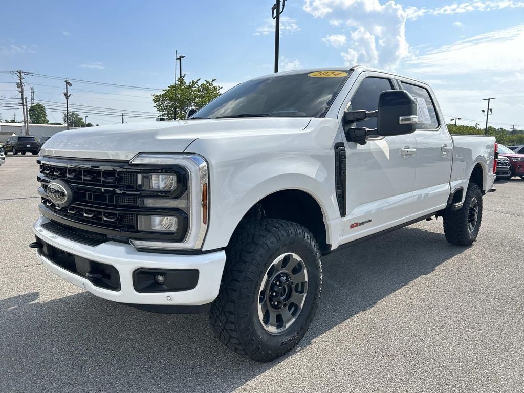2024 Ford Super Duty F-350 SRW Pickup Lariat