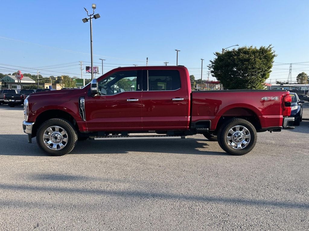 2026 Ford Super Duty F-350 SRW Pickup Lariat