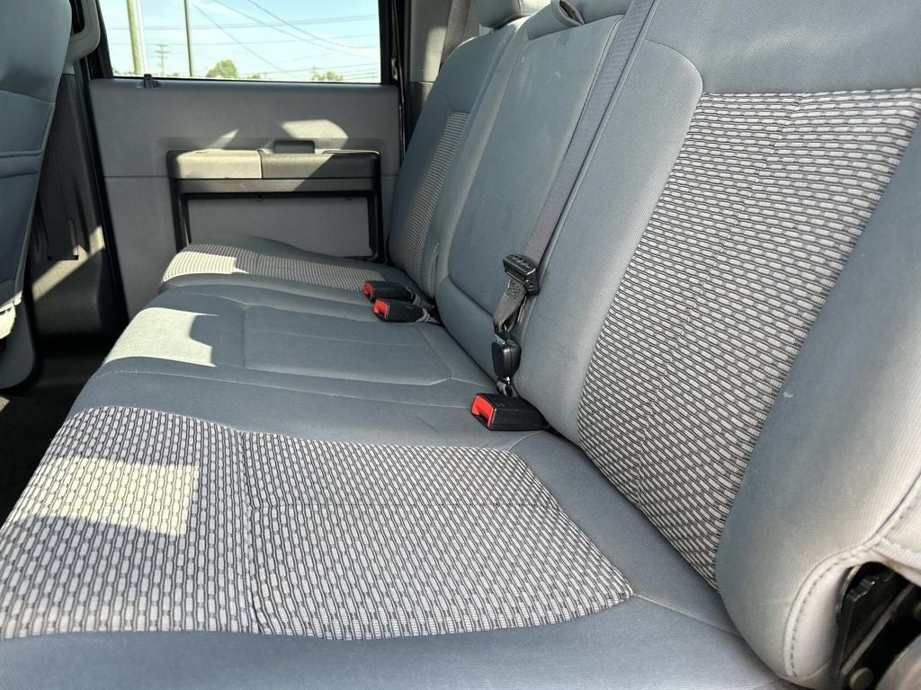 2011 Ford Super Duty F-350 SRW Pickup XLT