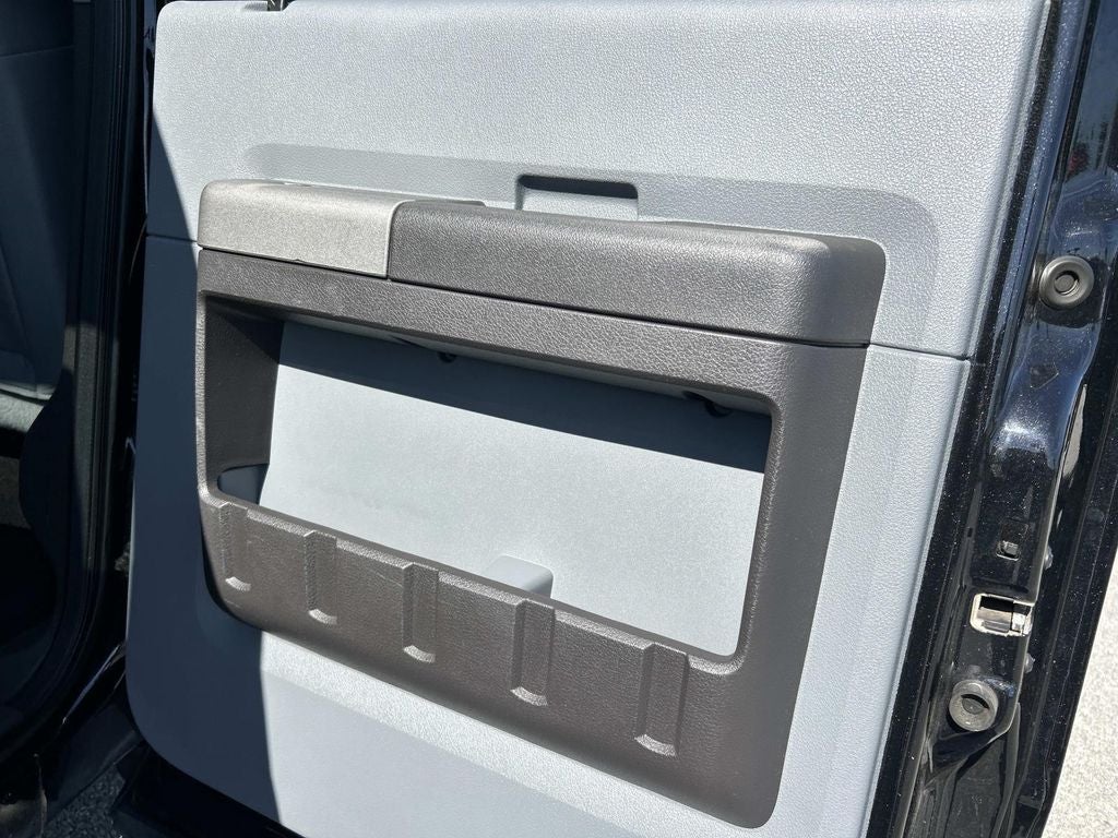 2011 Ford Super Duty F-350 SRW Pickup XLT