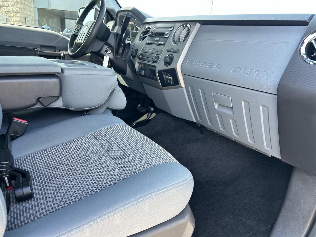 2011 Ford Super Duty F-350 SRW Pickup XLT