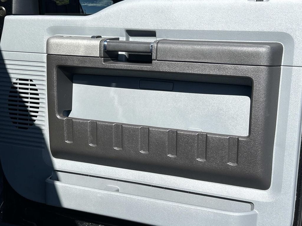 2011 Ford Super Duty F-350 SRW Pickup XLT