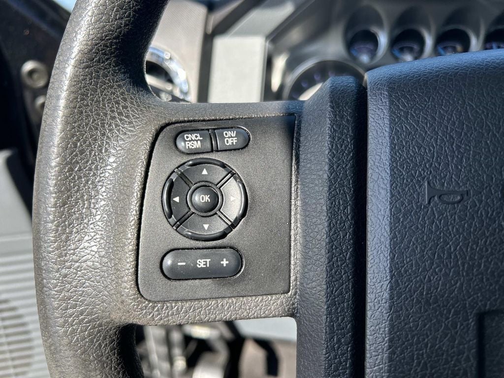 2011 Ford Super Duty F-350 SRW Pickup XLT