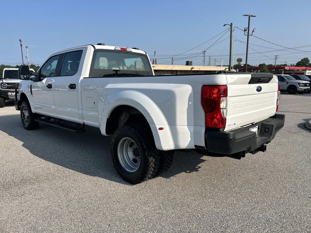 2021 Ford Super Duty F-350 DRW Pickup XL
