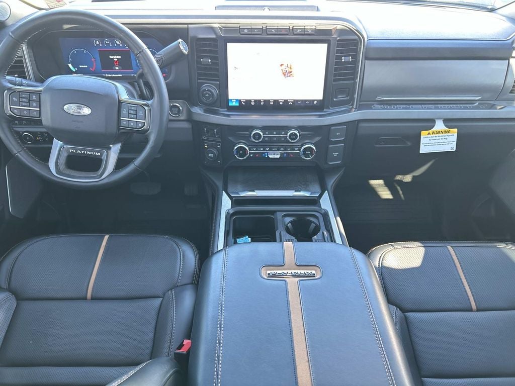 2024 Ford Super Duty F-350 DRW Pickup Platinum