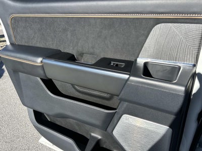 2024 Ford Super Duty F-350 DRW Pickup Platinum