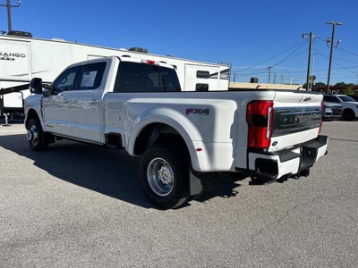 2024 Ford Super Duty F-350 DRW Pickup Platinum
