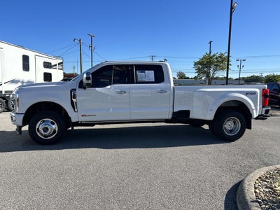 2024 Ford Super Duty F-350 DRW Pickup Platinum