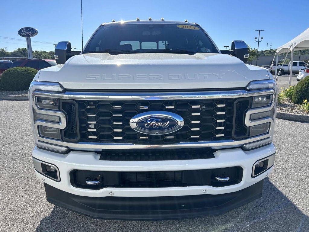2024 Ford Super Duty F-350 DRW Pickup Platinum