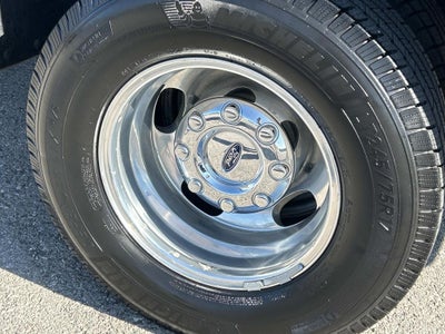 2012 Ford Super Duty F-350 DRW Pickup Lariat