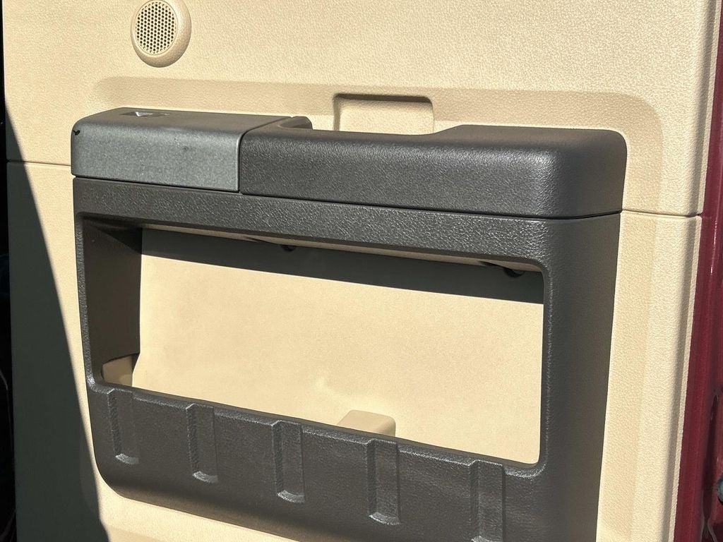2012 Ford Super Duty F-350 DRW Pickup Lariat