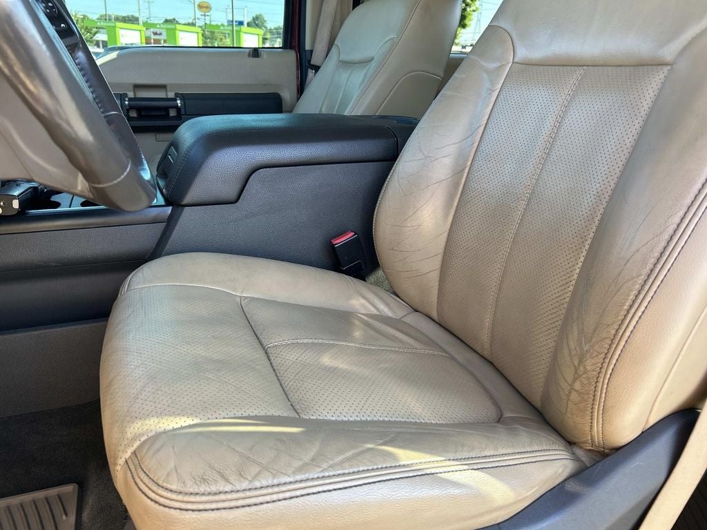 2012 Ford Super Duty F-350 DRW Pickup Lariat