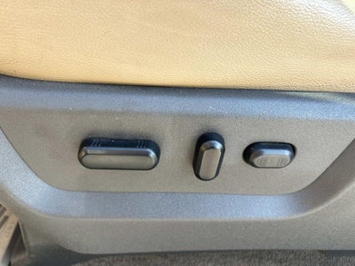 2012 Ford Super Duty F-350 DRW Pickup Lariat