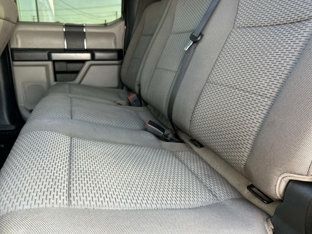 2022 Ford Super Duty F-350 DRW Pickup XLT