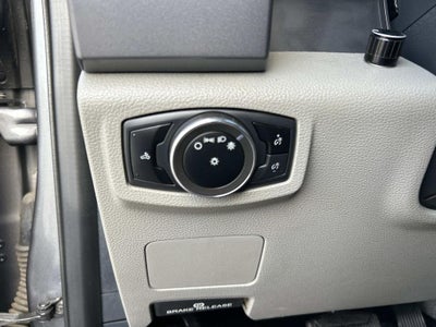 2022 Ford Super Duty F-350 DRW Pickup XLT