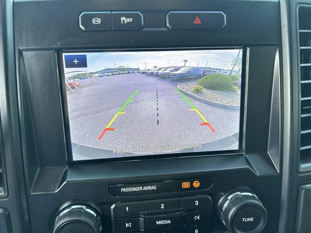 2022 Ford Super Duty F-350 DRW Pickup XLT