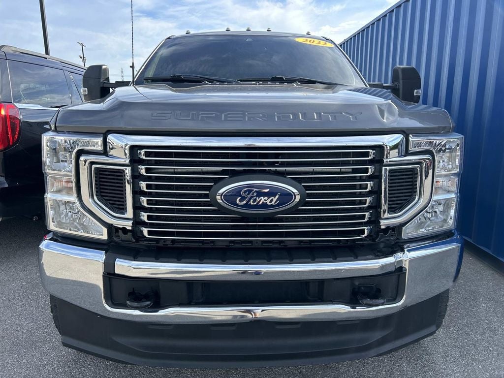 2022 Ford Super Duty F-350 DRW Pickup XLT