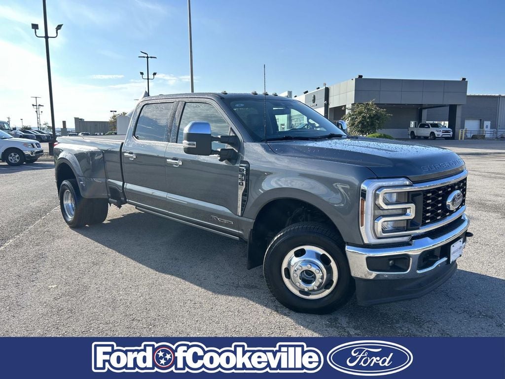 2025 Ford Super Duty F-350 DRW Pickup Lariat