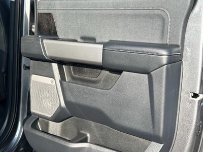 2025 Ford Super Duty F-350 DRW Pickup Lariat