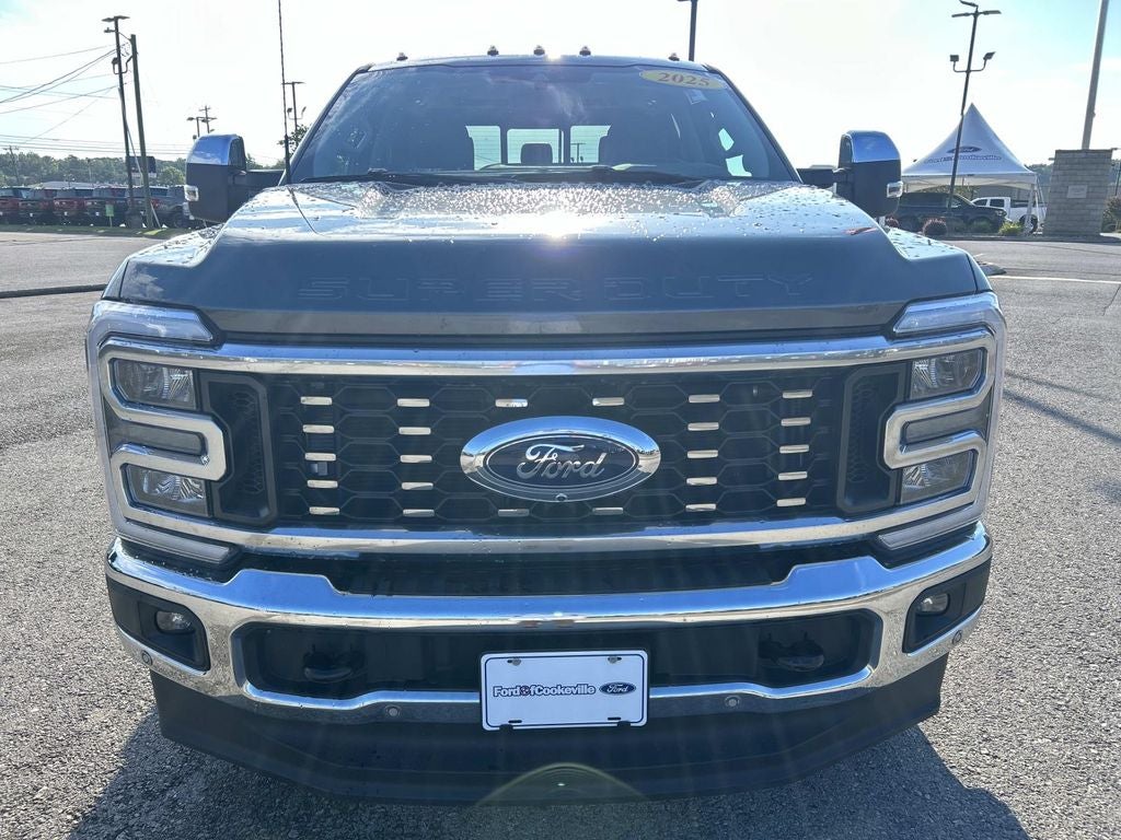 2025 Ford Super Duty F-350 DRW Pickup Lariat