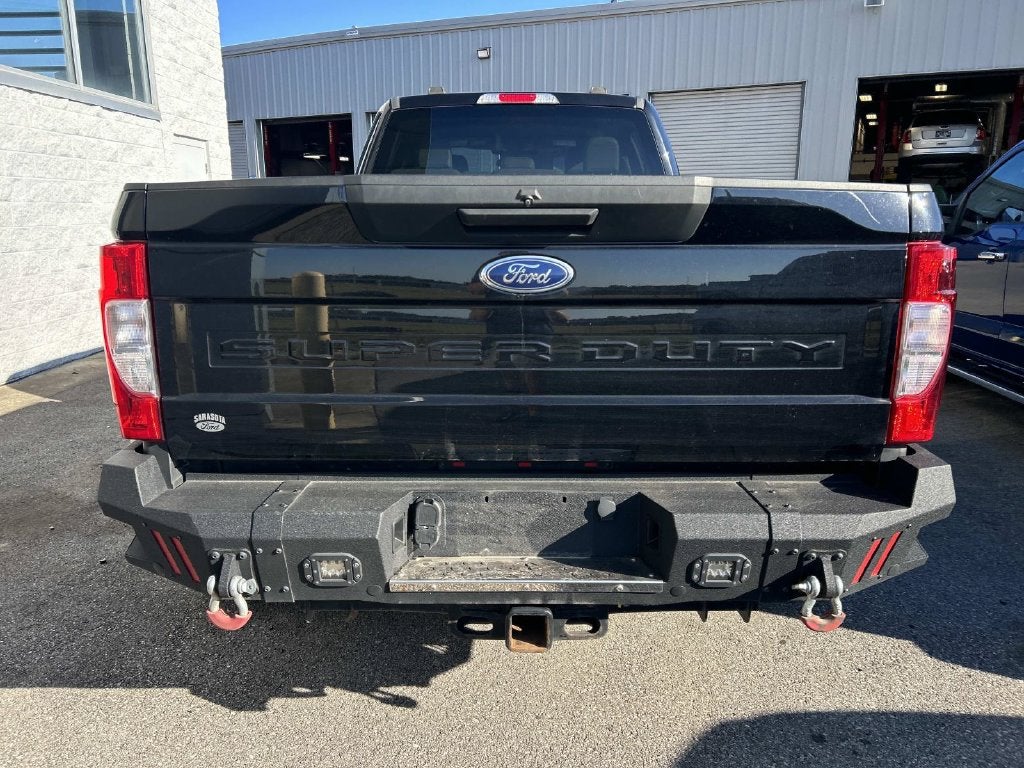 2020 Ford Super Duty F-350 DRW Pickup XL