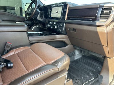 2024 Ford Super Duty F-450 Pickup King Ranch DRW
