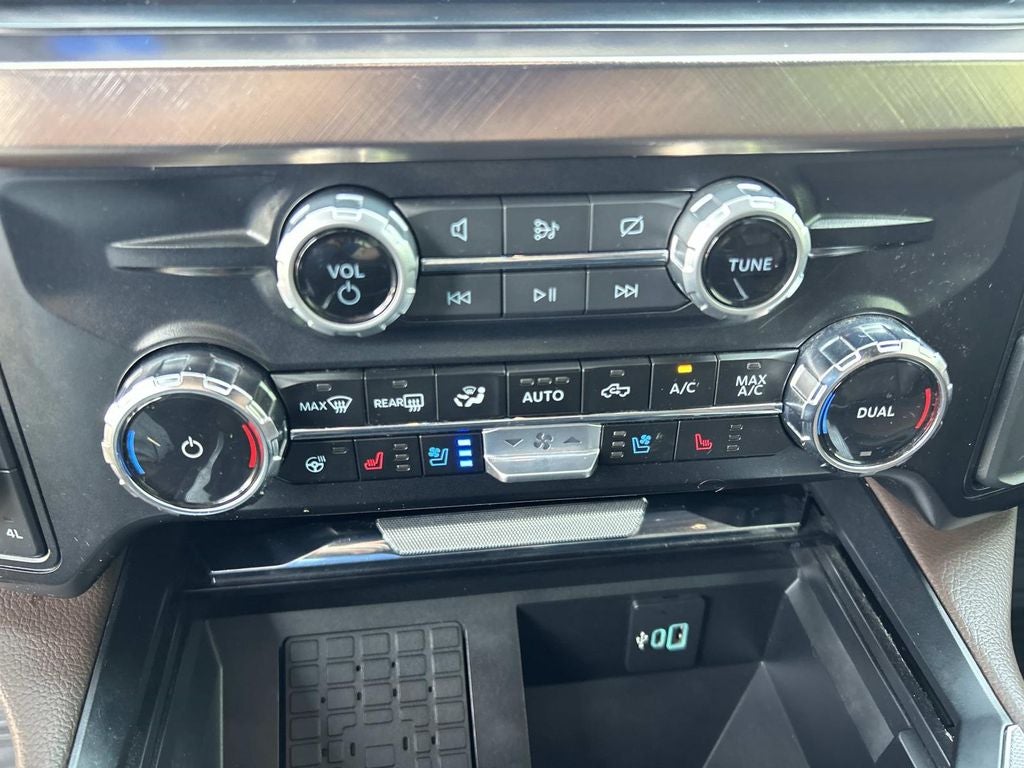 2024 Ford Super Duty F-450 Pickup King Ranch DRW