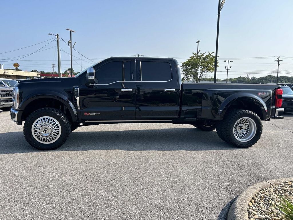 2024 Ford Super Duty F-450 Pickup King Ranch DRW