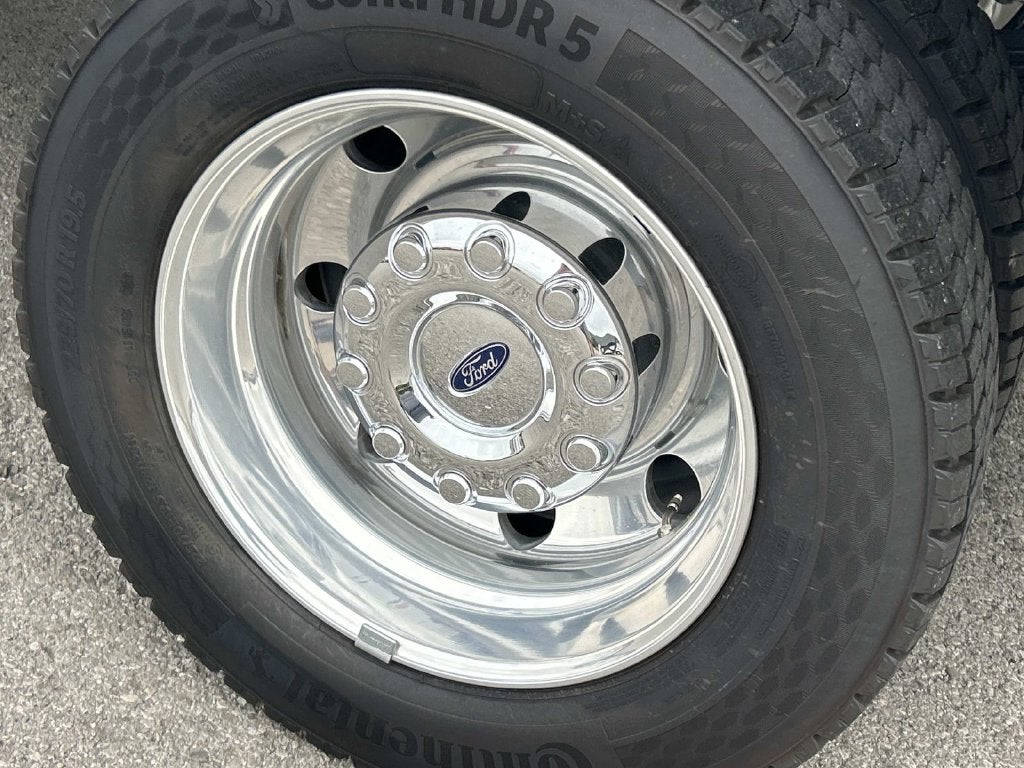 2026 Ford Super Duty F-450 Pickup XL DRW