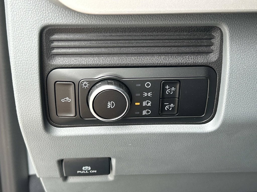 2026 Ford Super Duty F-450 Pickup XL DRW