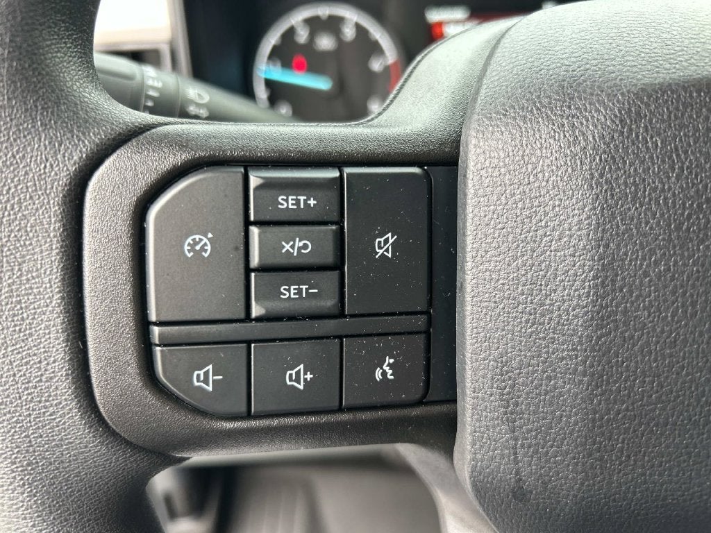 2026 Ford Super Duty F-450 Pickup XL DRW