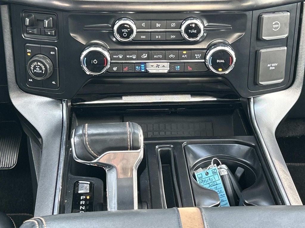 2022 Ford F-150 Platinum