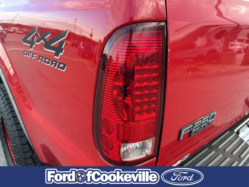 2002 Ford Super Duty F-250 Lariat