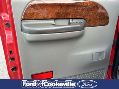 2002 Ford Super Duty F-250 Lariat