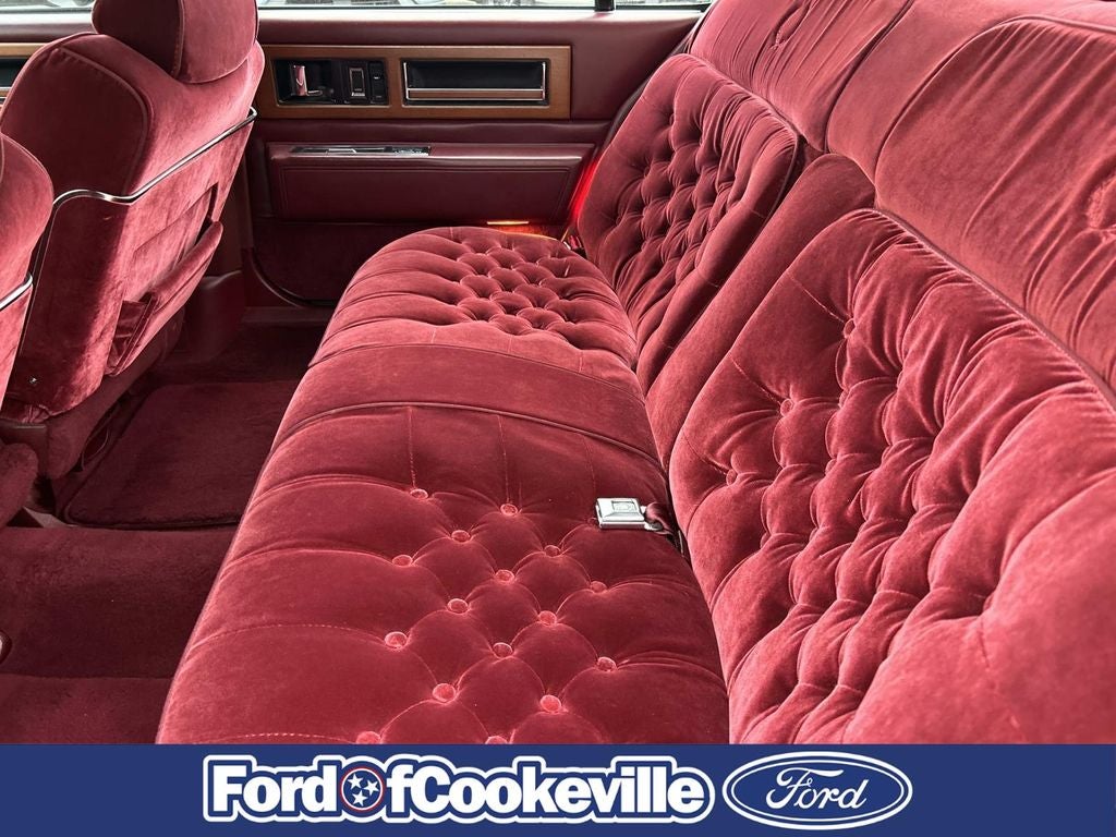 1988 Cadillac Fleetwood d'Elegance