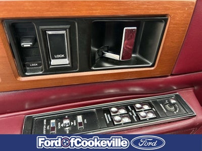 1988 Cadillac Fleetwood d'Elegance