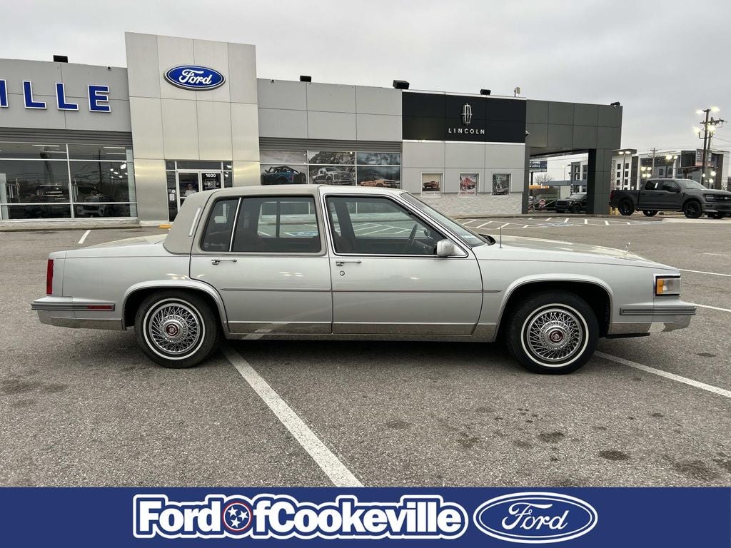 1988 Cadillac Fleetwood d'Elegance