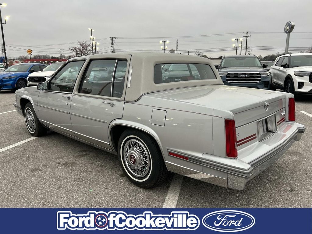 1988 Cadillac Fleetwood d'Elegance