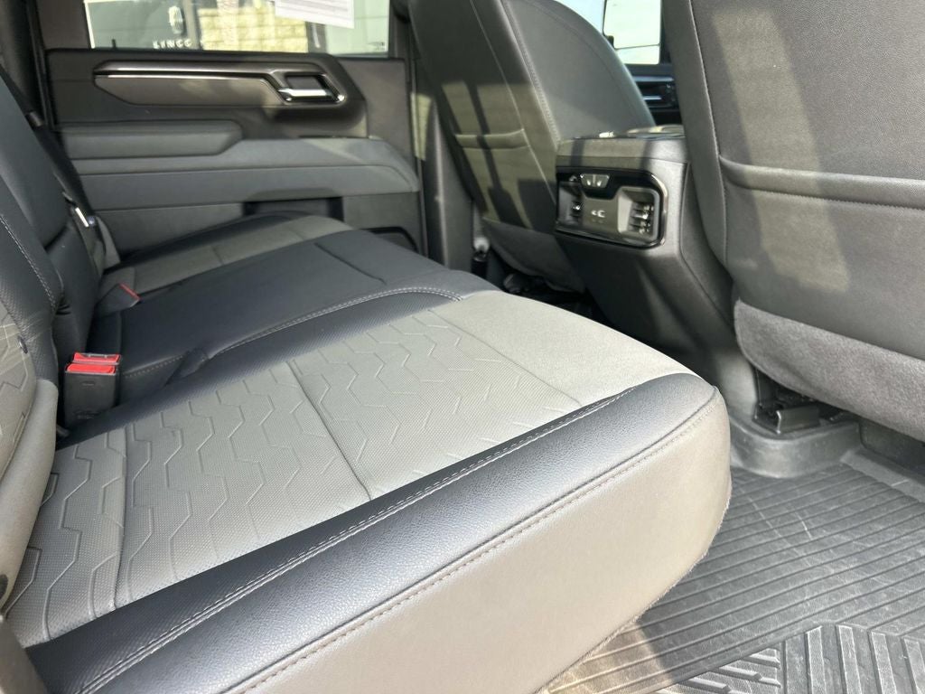 2025 Chevrolet Silverado 2500HD ZR2