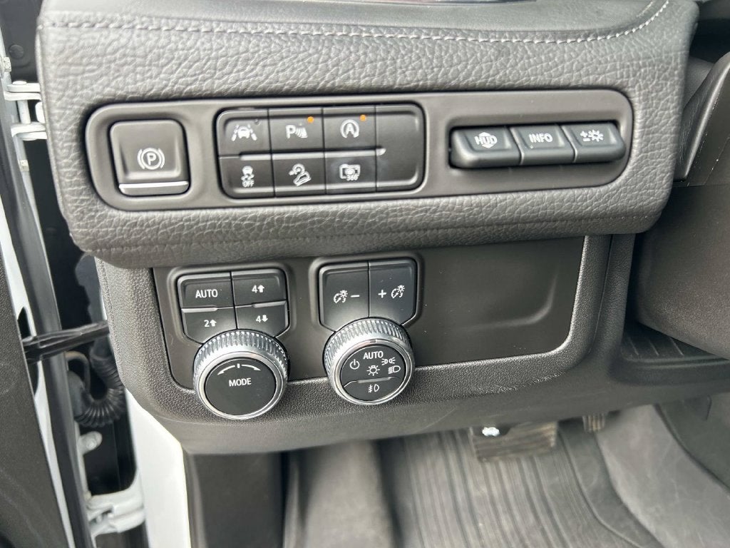 2023 GMC Yukon Denali Denali