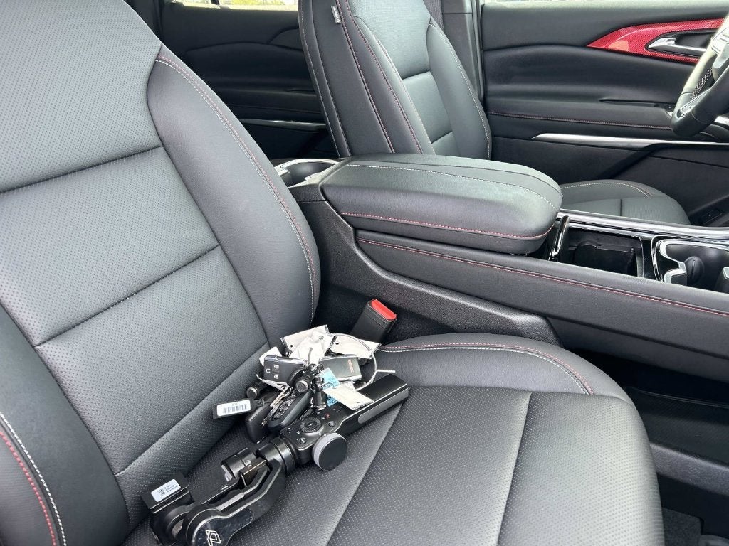 2025 Chevrolet Traverse Z71