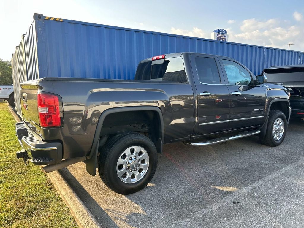 2015 GMC Sierra 2500HD SLT