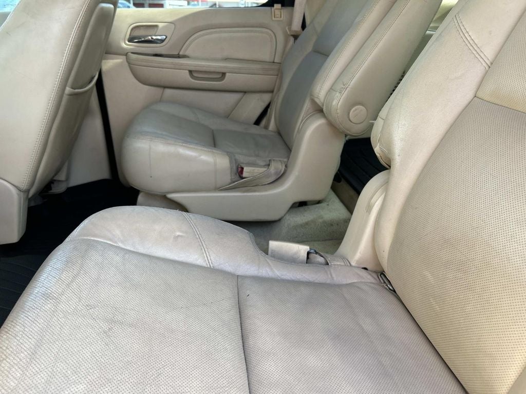 2007 Cadillac Escalade Base