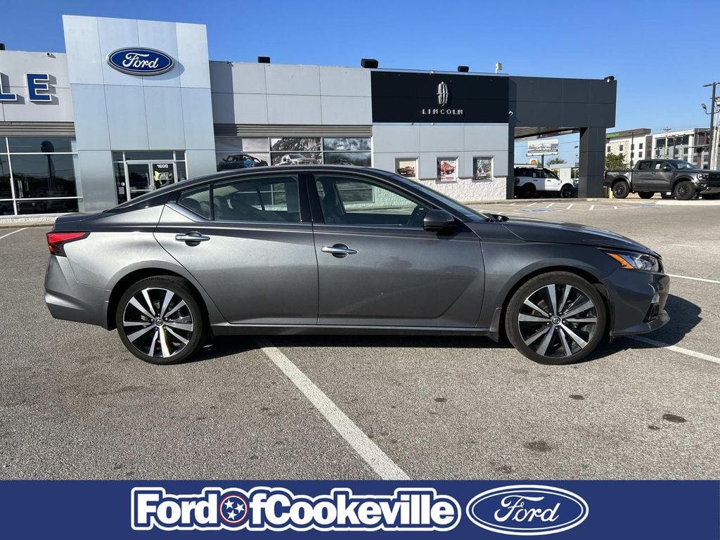 2021 Nissan Altima 2.5 Platinum