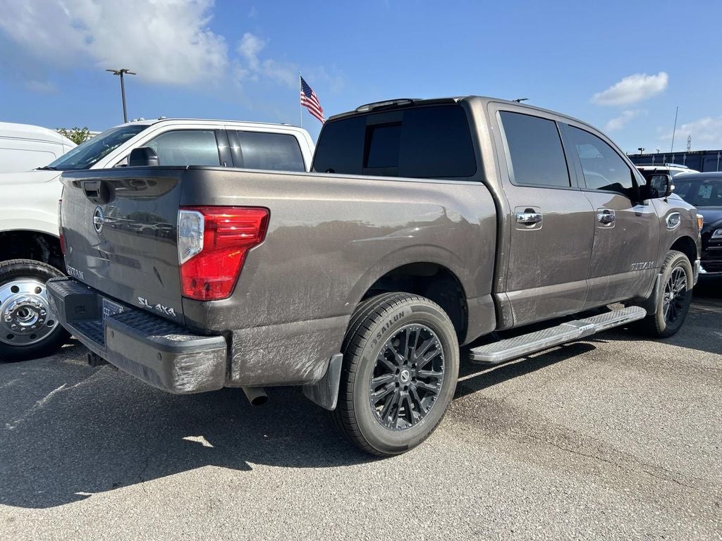 2017 Nissan Titan SL
